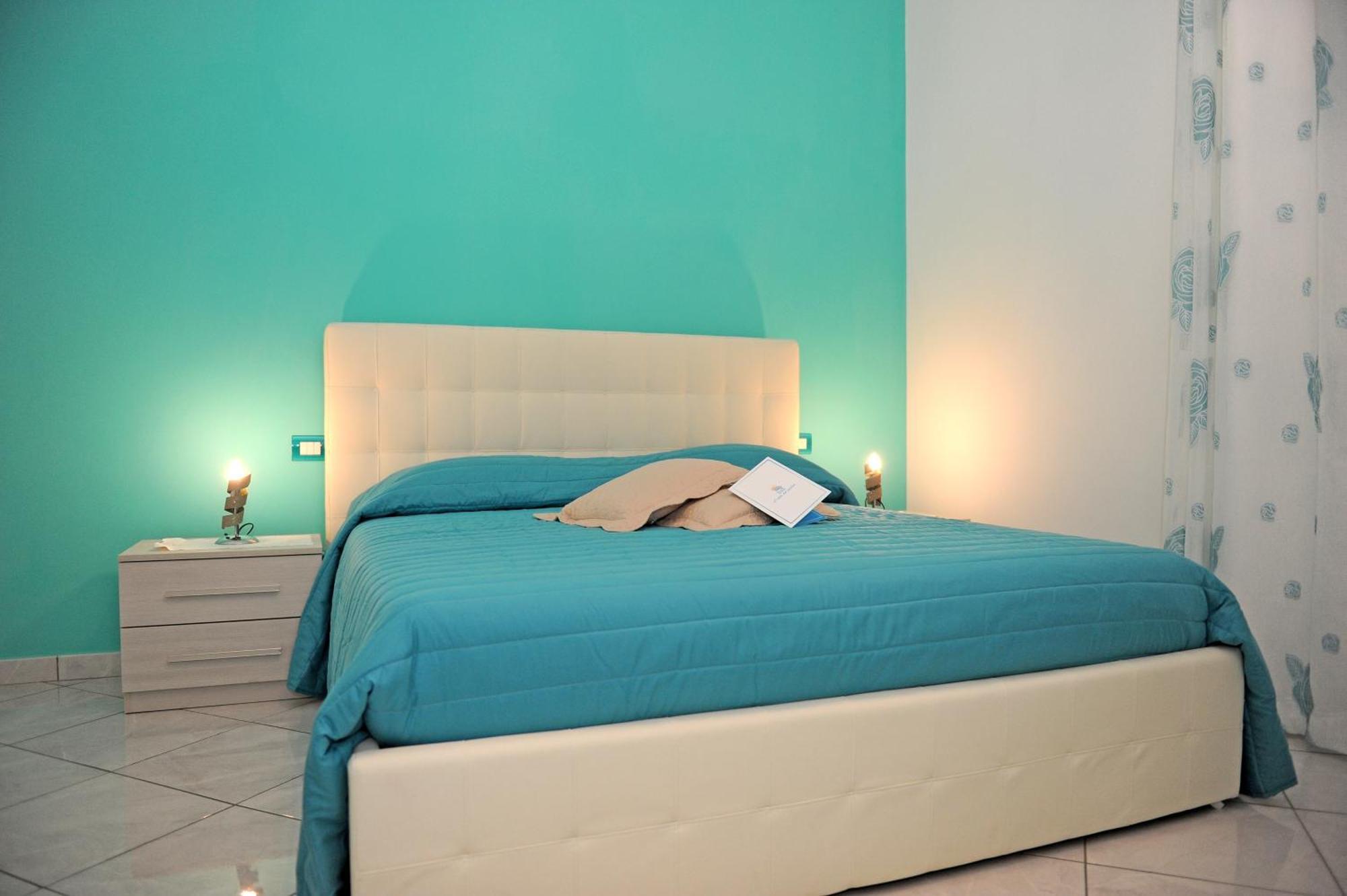 L'Isola Del Postino Rooms Procida Exterior photo