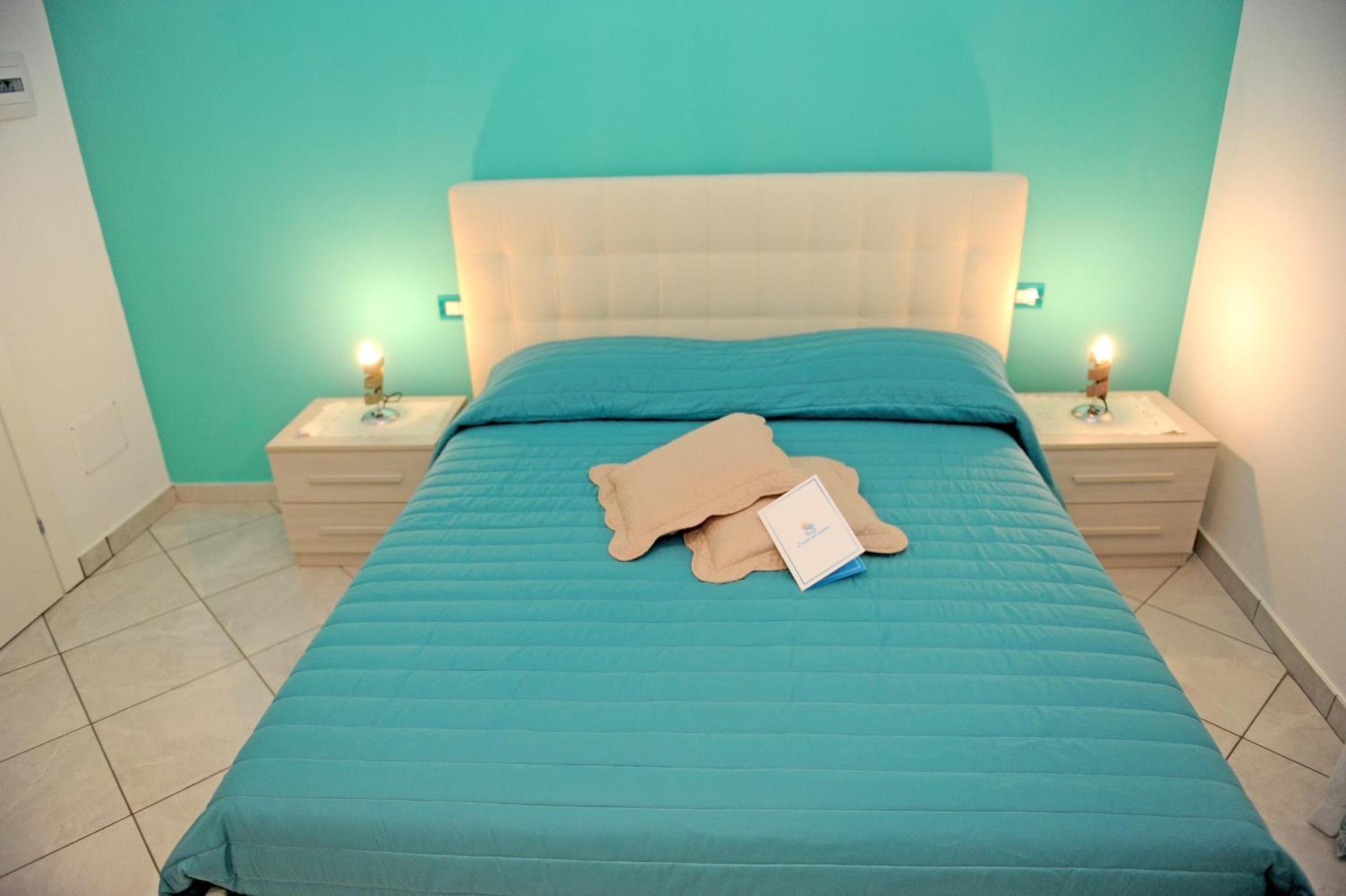 L'Isola Del Postino Rooms Procida Exterior photo